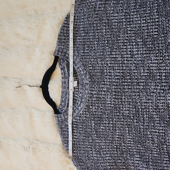 So Crew Neck Ribbed Sweater Grey size M - Picture 11 of 11